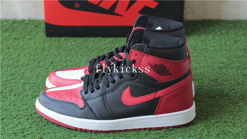 Authentic Air Jordan 1 Homeage To Home Banned Chicago